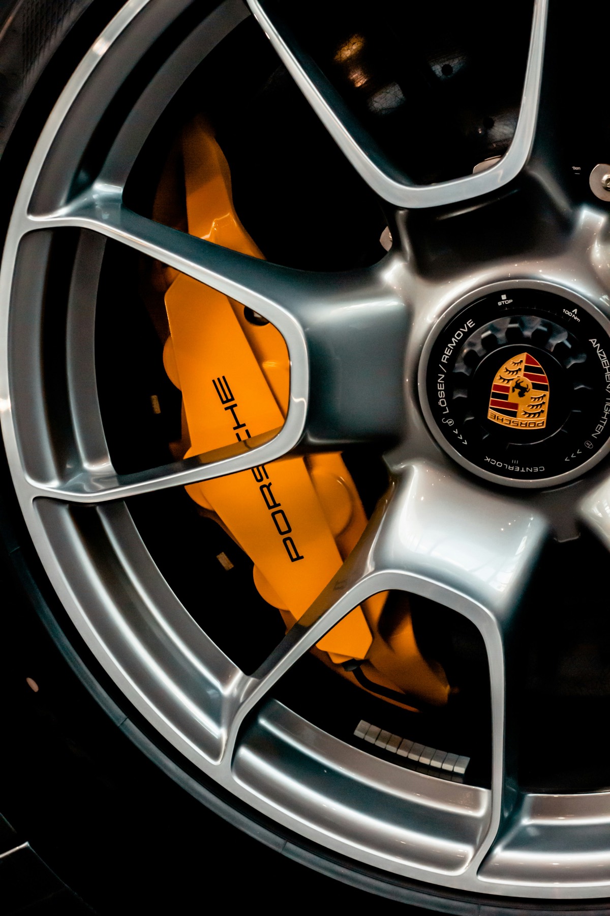 Porsche Rad und Bremssattel
